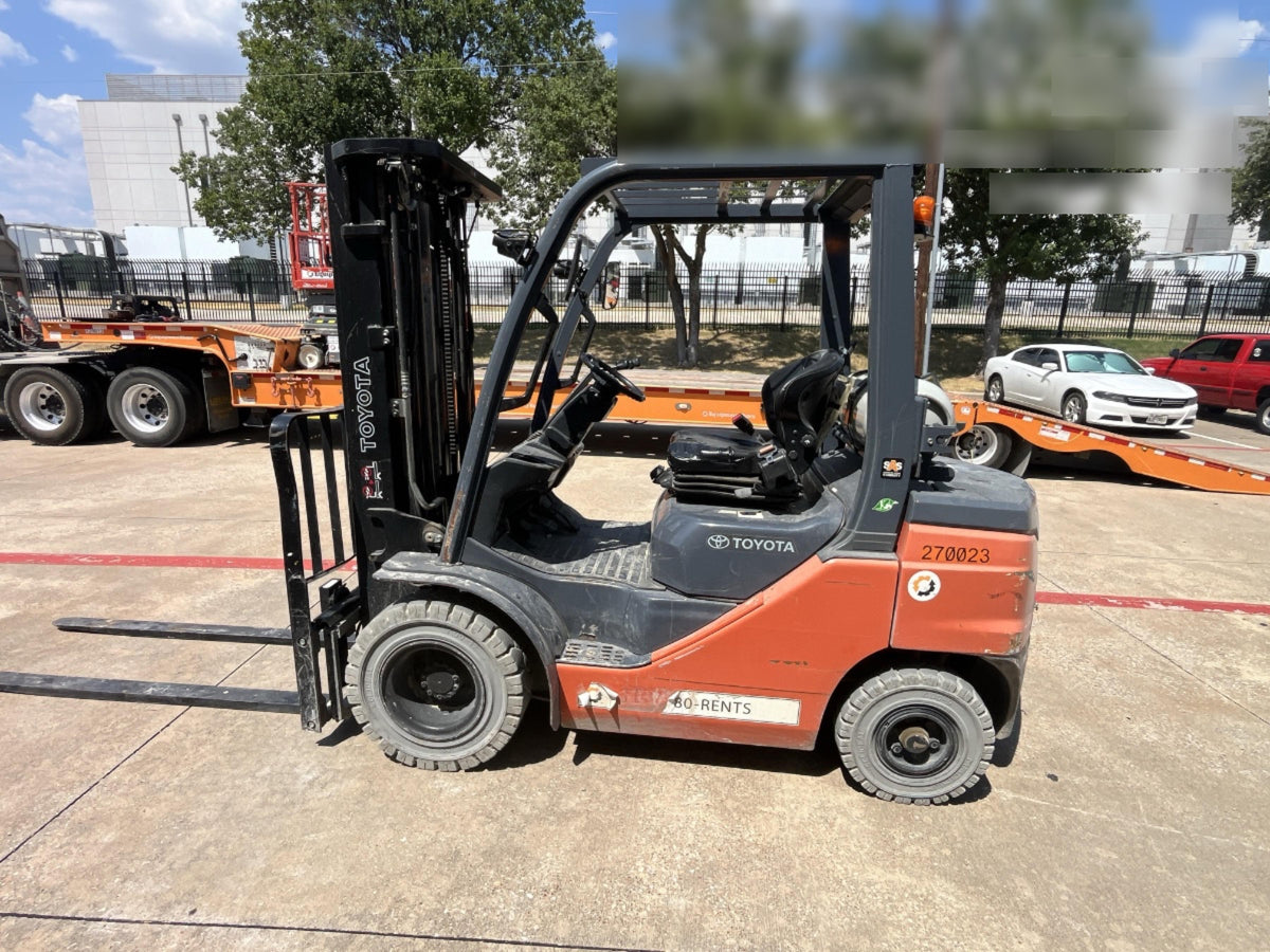 2022 TOYOTA 50-8FGU25