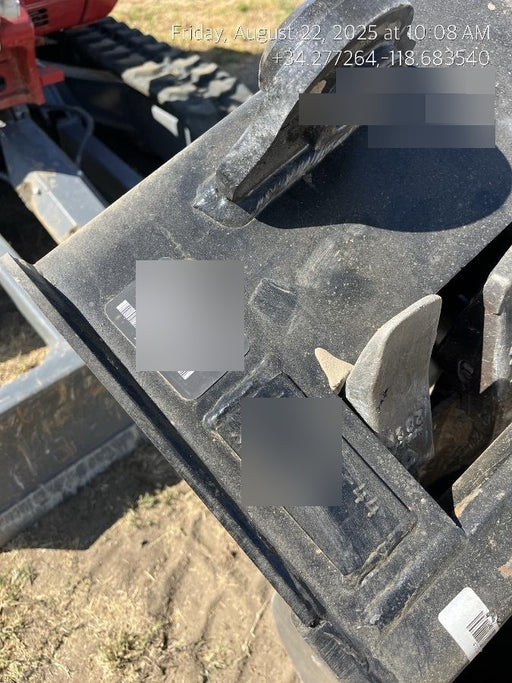 2025 TAKEUCHI 18" HD Bucket - Takeuchi