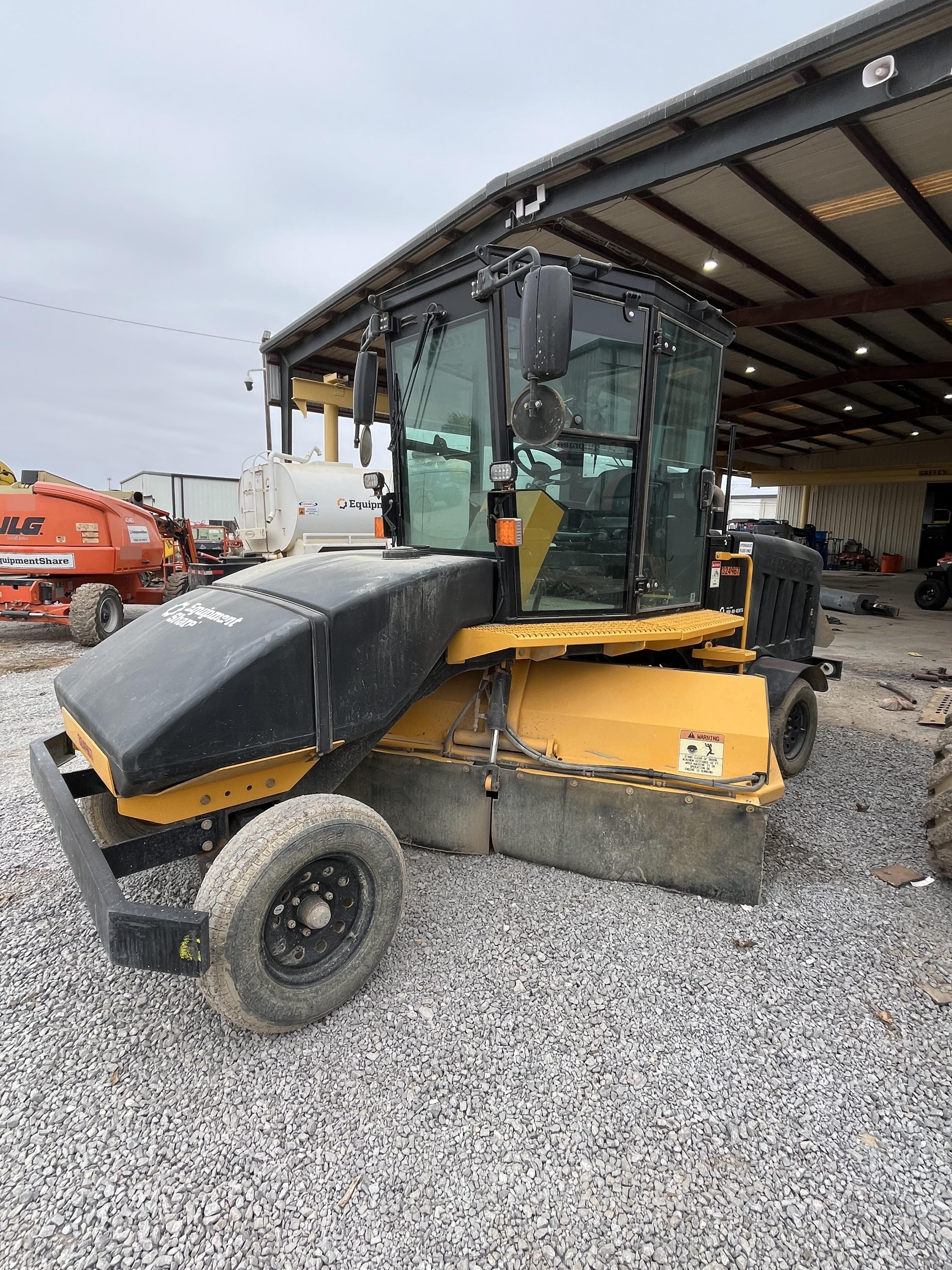 2023 LAYMOR SM450