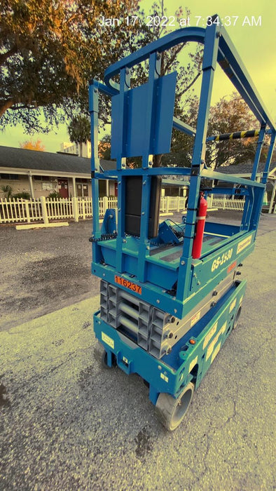 2020 Genie GS-1930 Solid Non Marking Tires, Beacon, Folding rails with half height swing gate