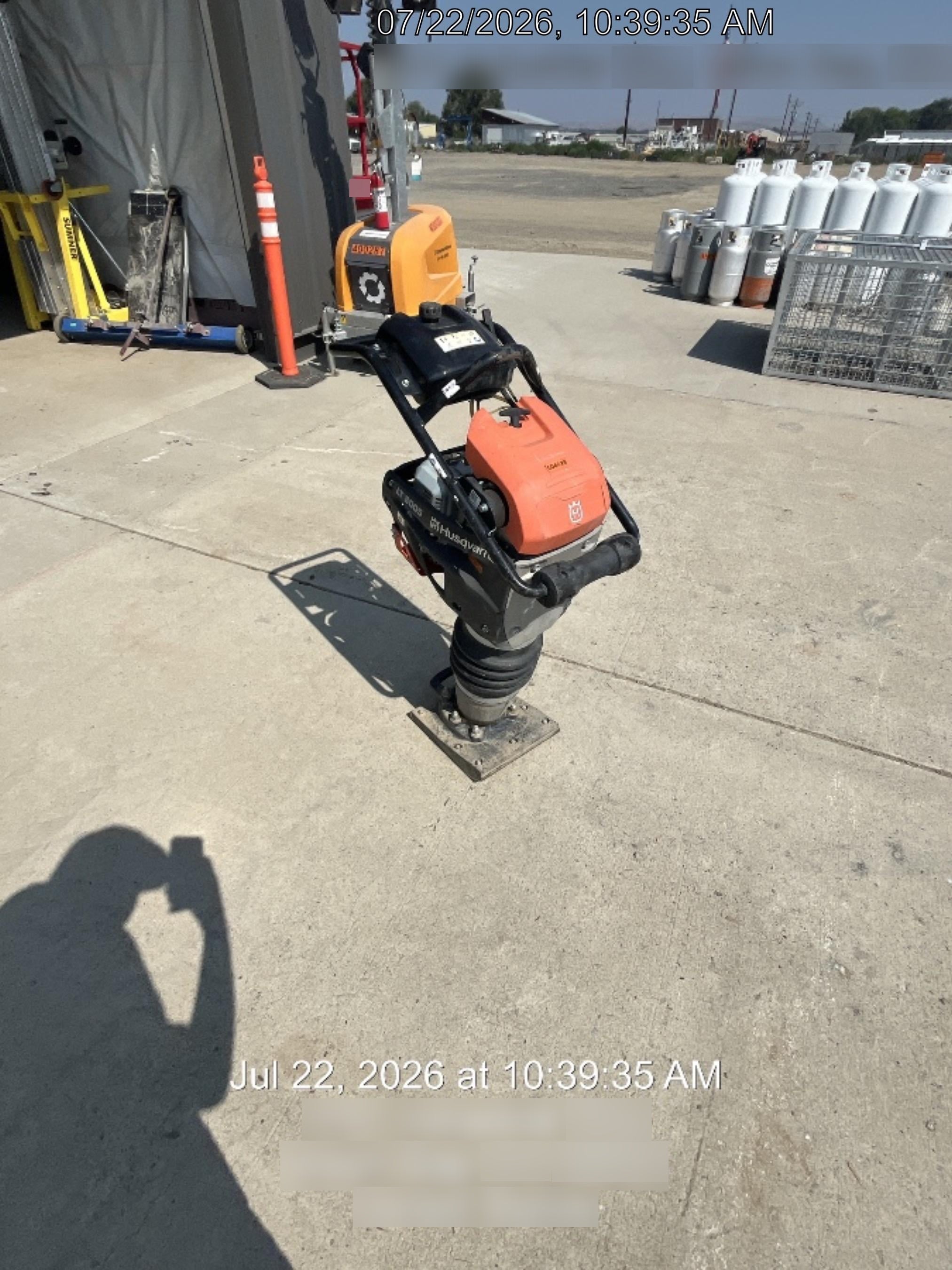 2025 HUSQVARNA LT6005