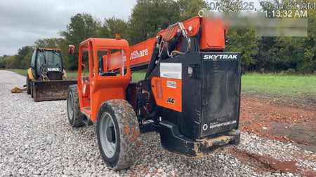 2023 SKYTRAK 8042