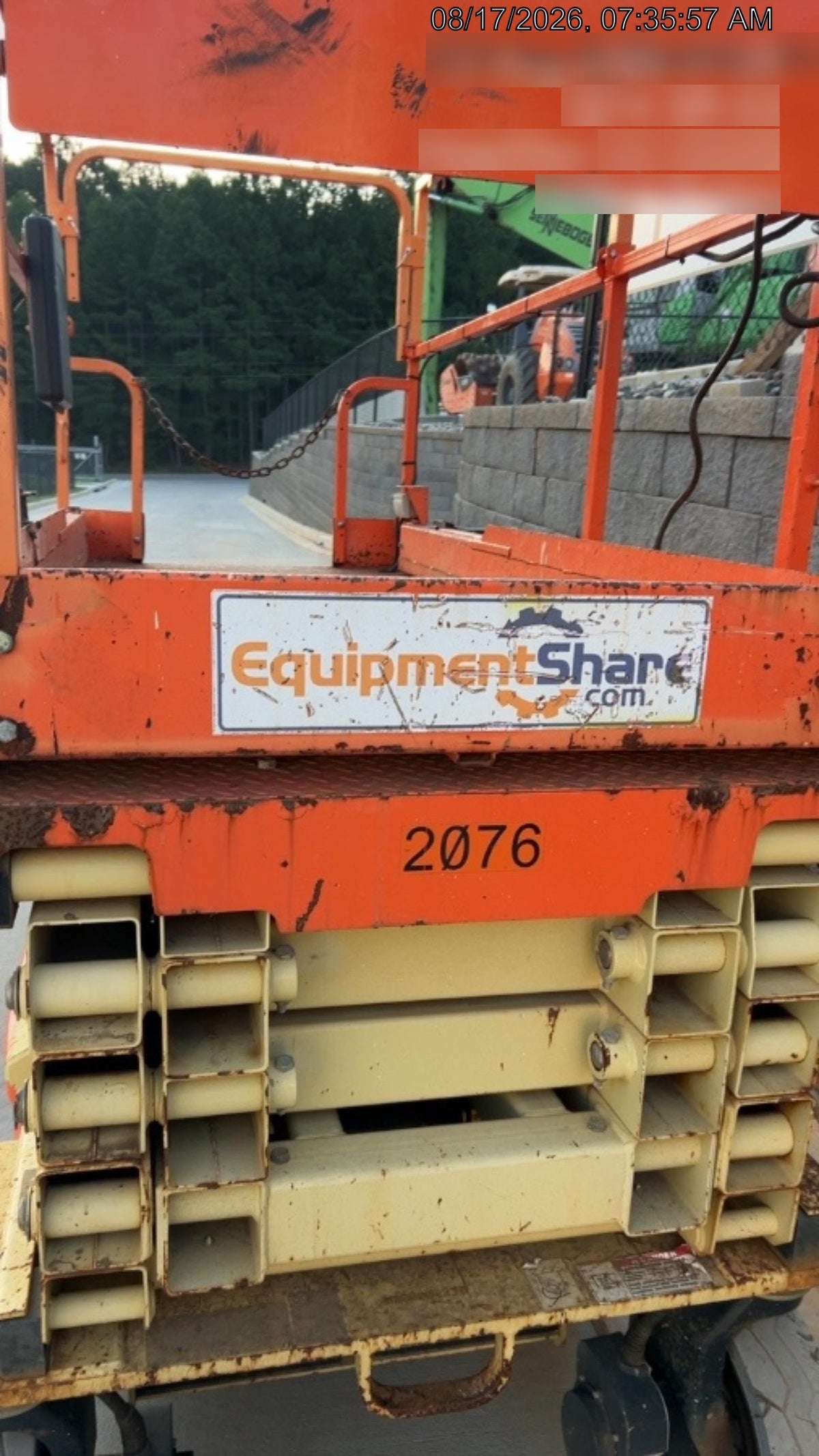 2016 JLG 3246ES