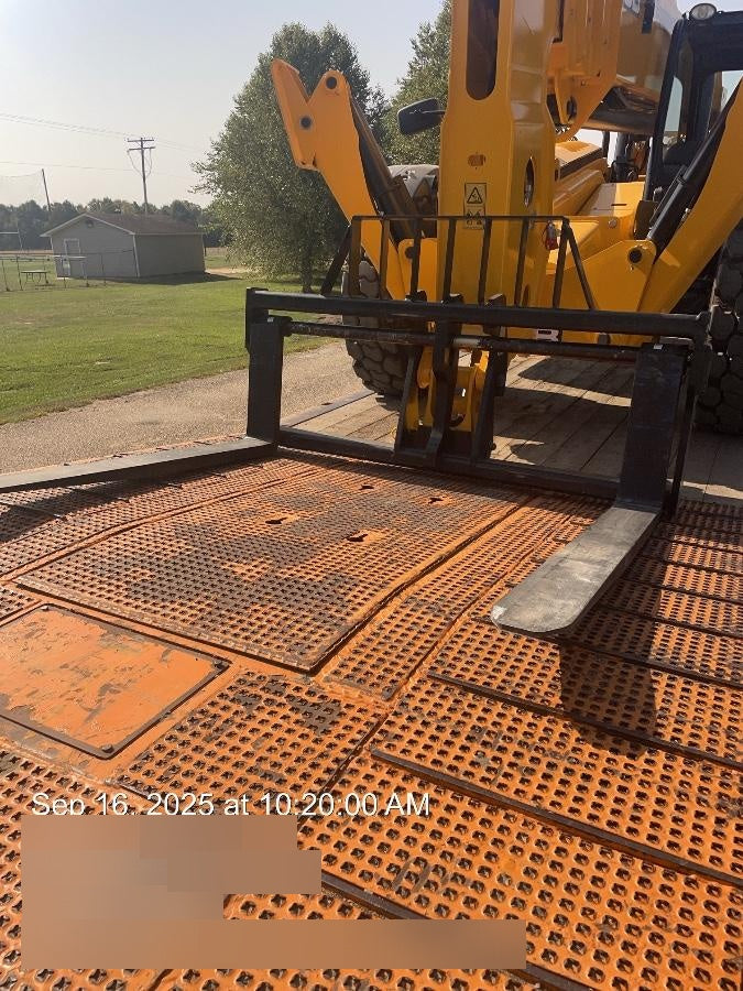 2025 JCB 512-56