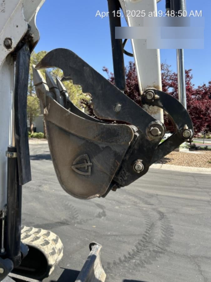 2023 SANY 12" Bucket, Mini Excavator 10,000 - 14,000 lbs - Sany
