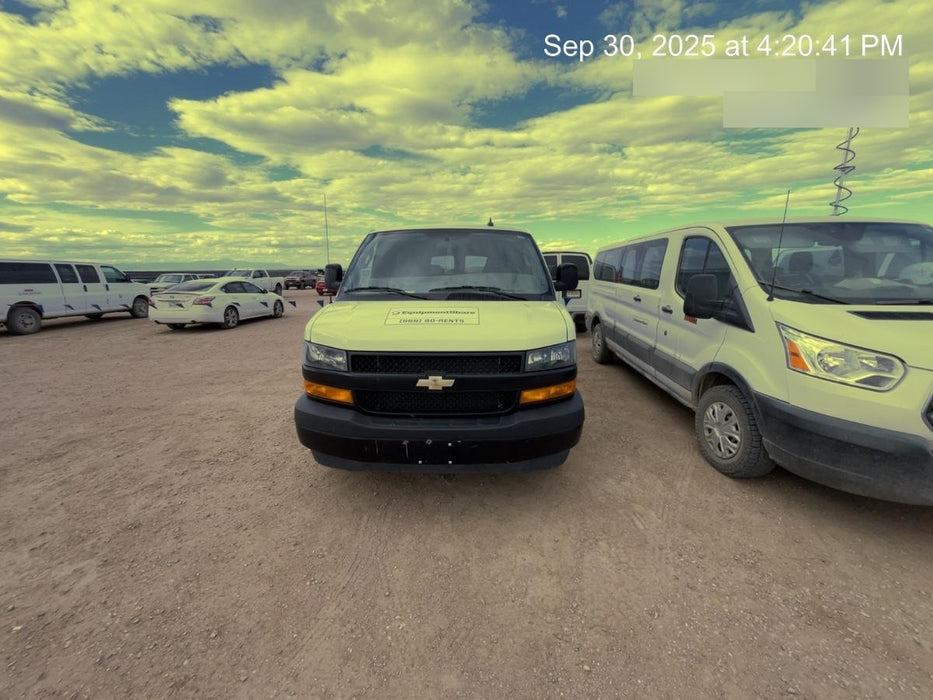 2023 CHEVROLET Express Van - Rental
