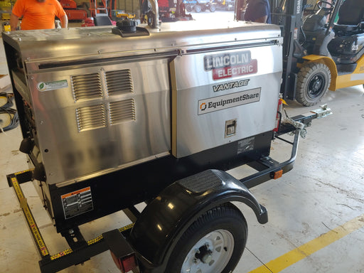 2019 Lincoln Electric Vantage 322 Welder Ready-Pak 3, Two wheel trailer, Fender and Light kit, Cable Rack