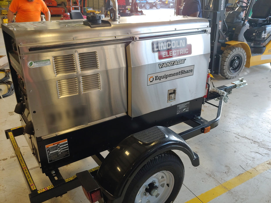 2019 Lincoln Electric Vantage 322 Welder Ready-Pak 3, Two wheel trailer, Fender and Light kit, Cable Rack