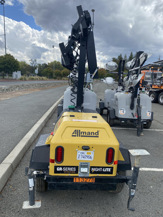 2020 Allmand NLV3GR (4) LED Light Fixture 350W, 23' Vertical Mast, 3kW Prime, Towable, Deep Sea L401, Leveling Jacks, Yanmar T4F 5.8hp