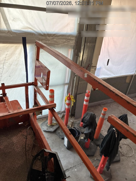 2022 JLG ES3246