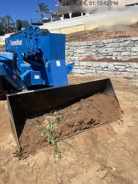 2025 JLG 1001100823