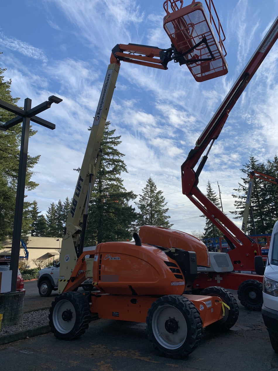 2021 JLG 600AJ