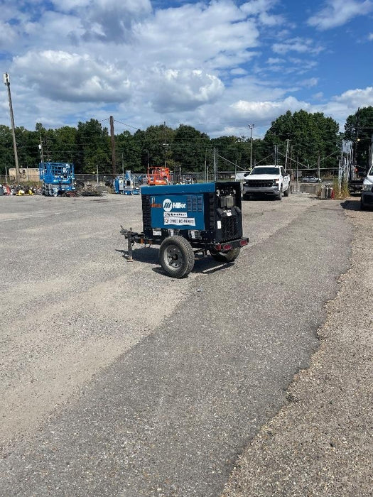 2019 Lincoln Electric Vantage 322 Welder Ready-Pak 3, Two wheel trailer, Fender and Light kit, Cable Rack