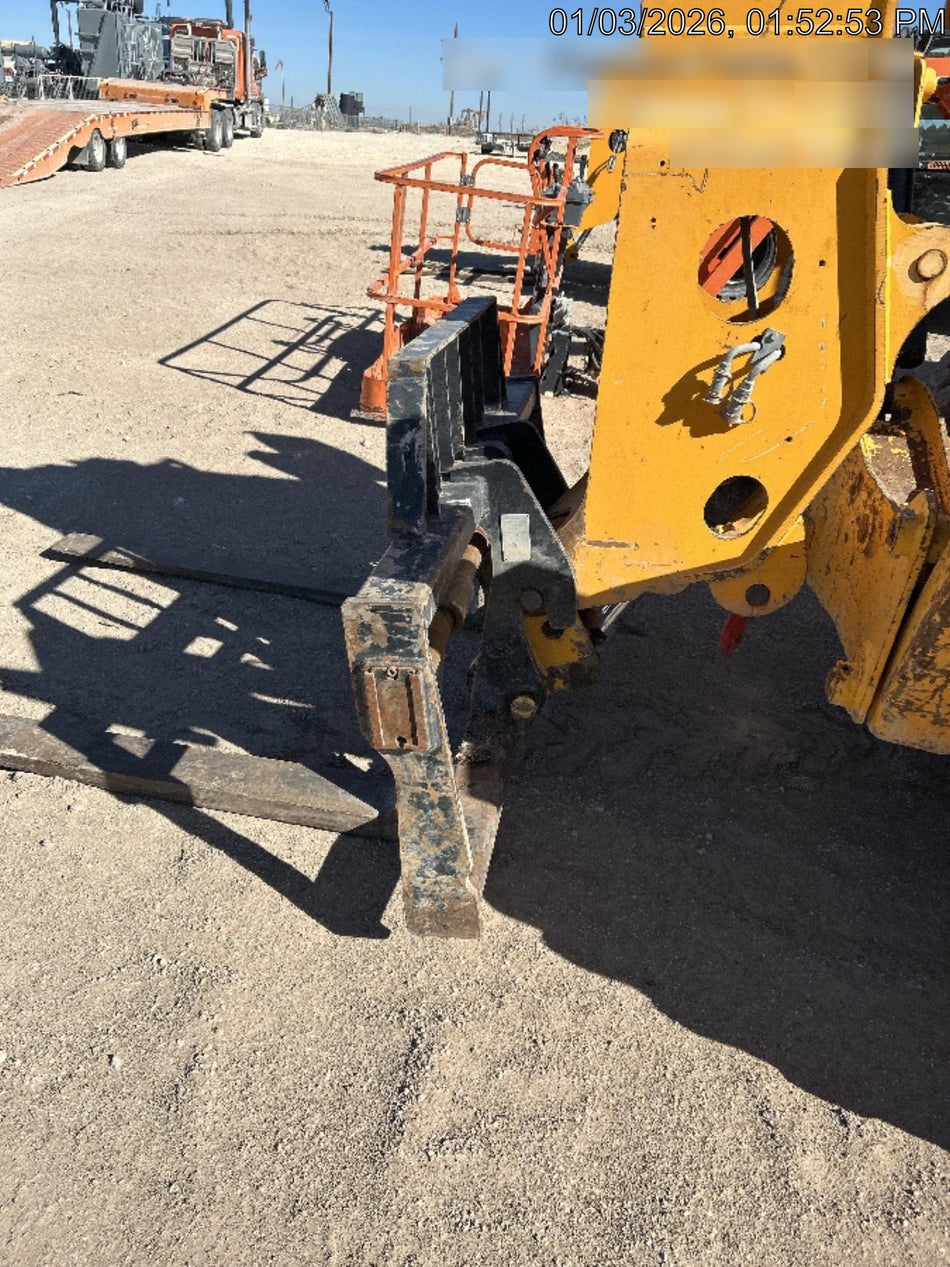 2022 JCB 510-56