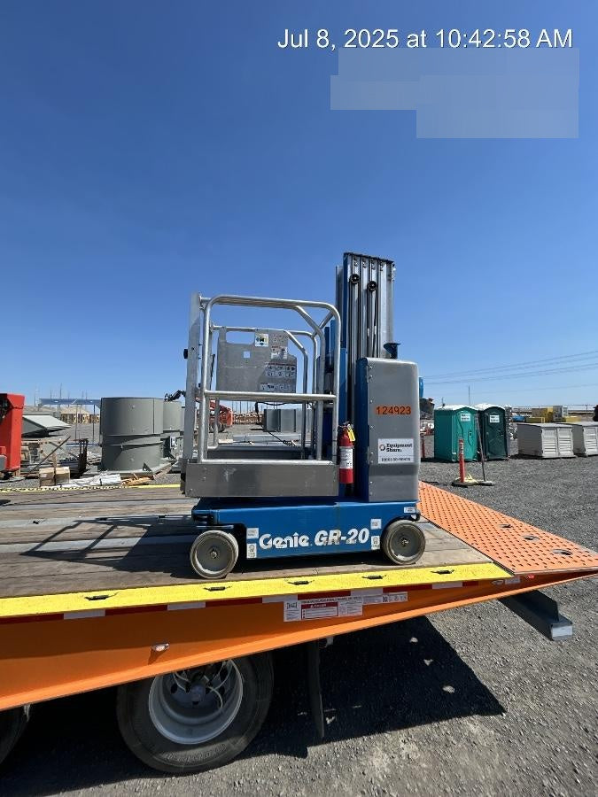 2021 GENIE GR-20