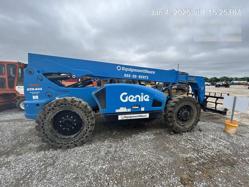 2024 GENIE GTH-844