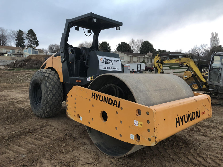 2017 HYUNDAI HR110C-9