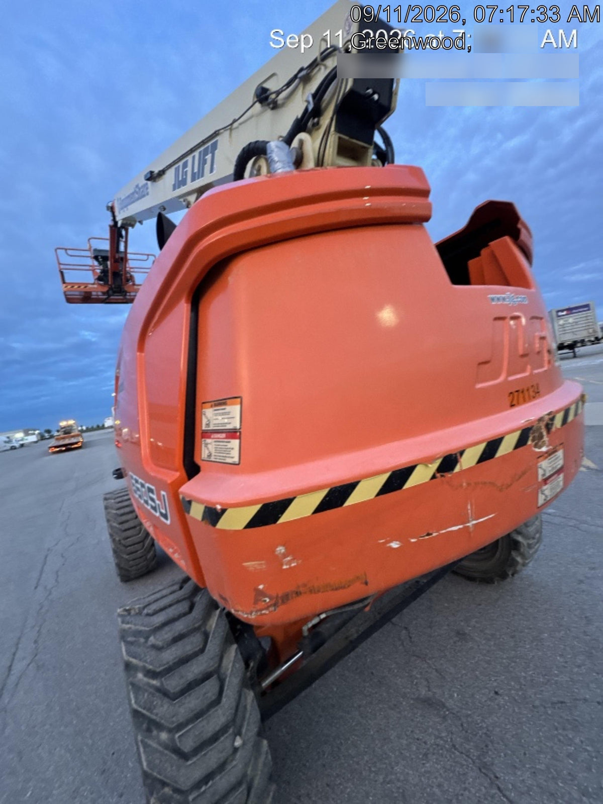 2022 JLG 660SJ