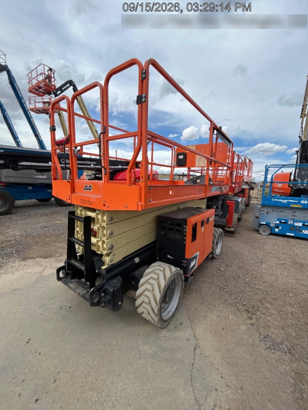 2022 JLG ERT4069