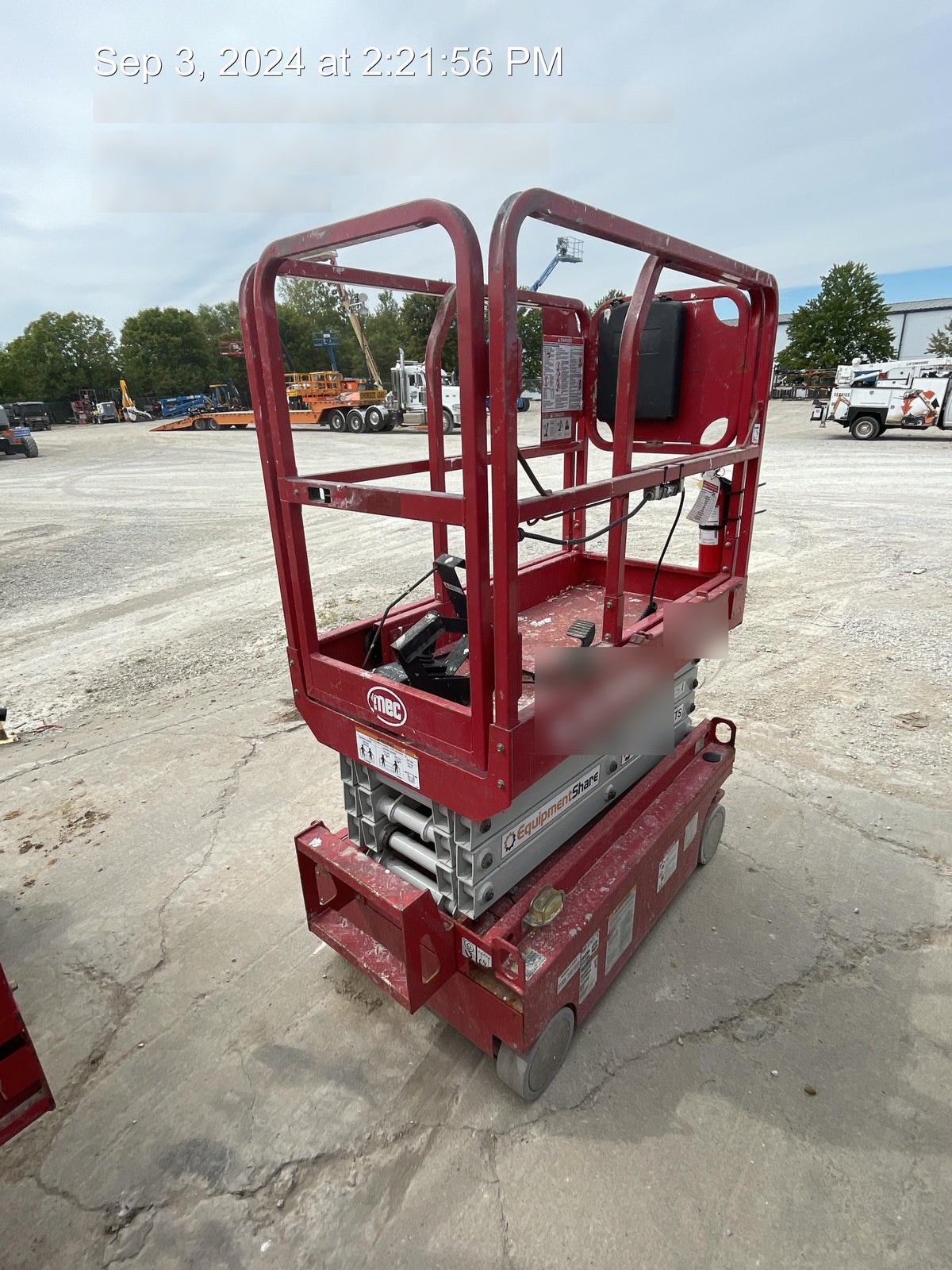 2019 MEC 1330SE MEC 1330SE w/ES Track Hardware, Full Extended 2 Year Warranty