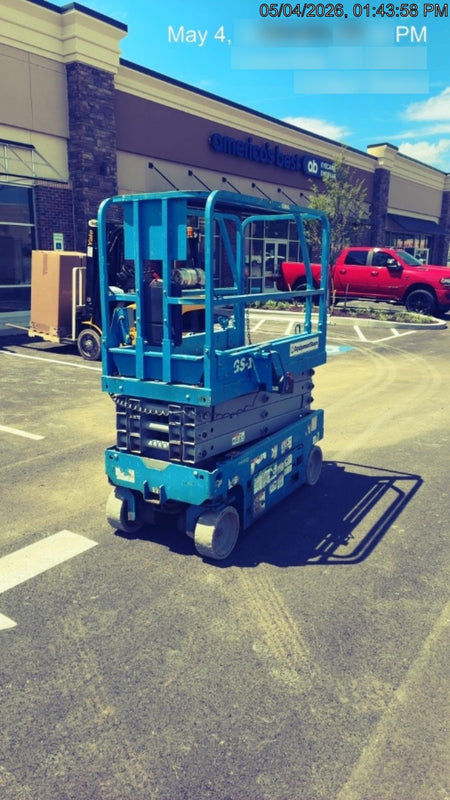 2019 Genie GS-1930 Fixed rails with chain Entry