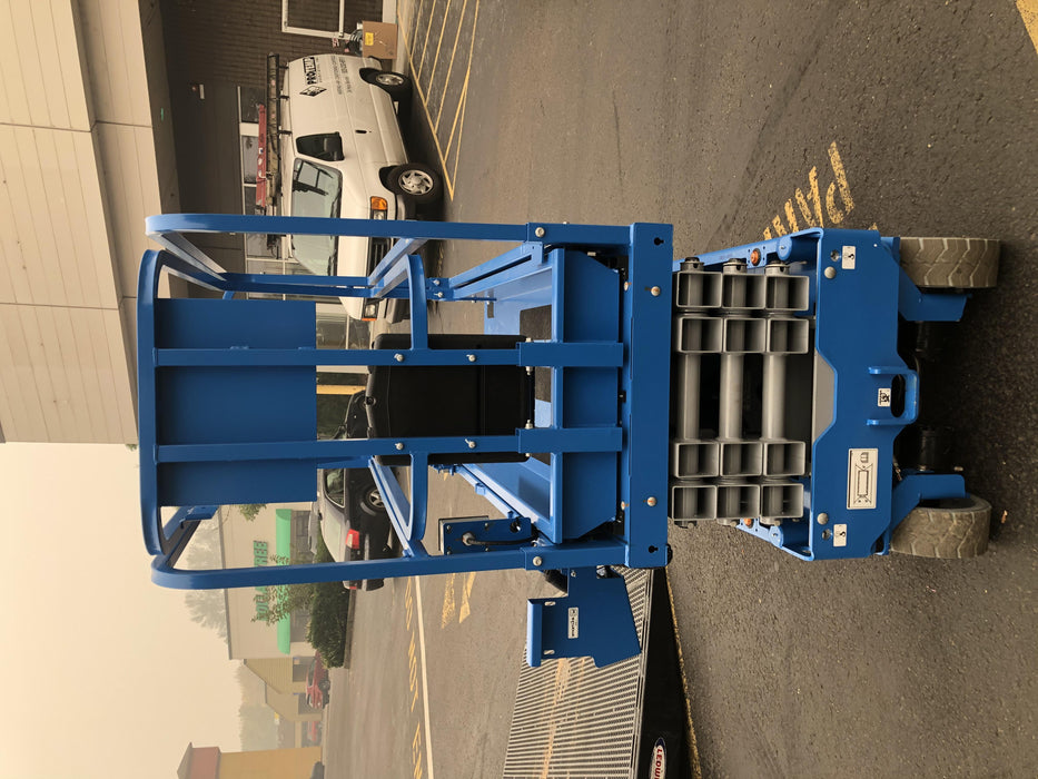 2020 Genie GS-1930 Fixed rails with chain entry gate - Pre A92.20, 800W Inverter