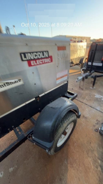 2019 Lincoln Electric Vantage 322 Welder Ready-Pak 3, Two wheel trailer, Fender and Light kit, Cable Rack