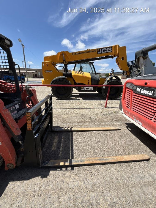 2025 ARROW MATERIAL HANDLING F5100CB - 72"