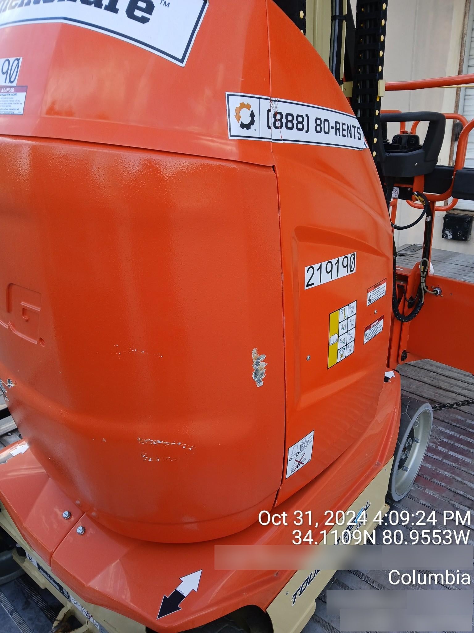 2022 JLG 26E