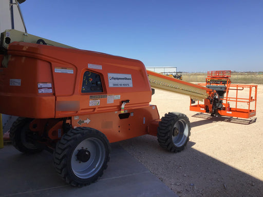 2019 JLG 600S