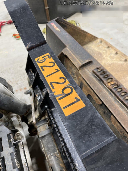 2025 ARROW MATERIAL HANDLING 24" Pallet Fork Frame