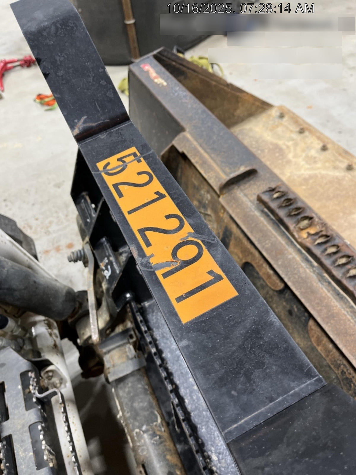 2025 ARROW MATERIAL HANDLING 24" Pallet Fork Frame