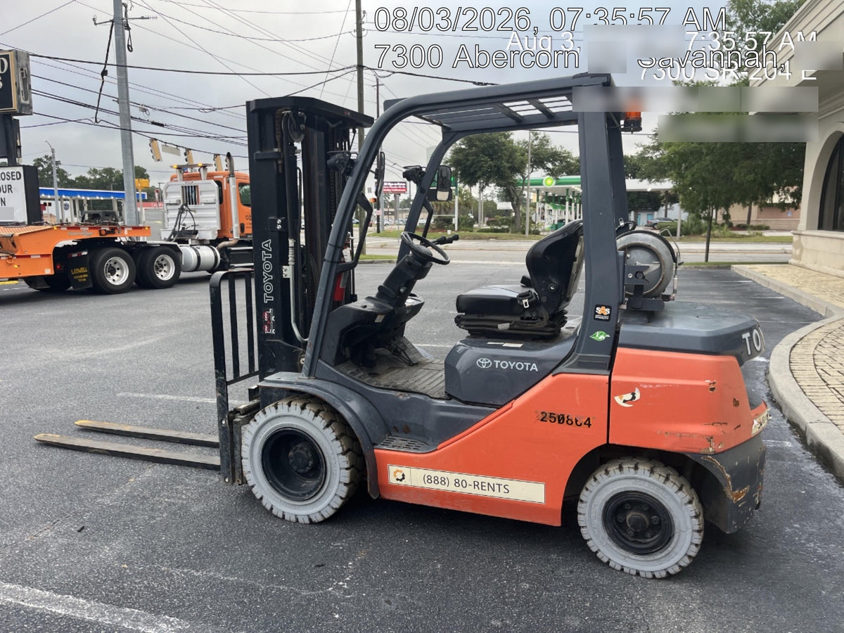 2022 TOYOTA 50-8FGU25