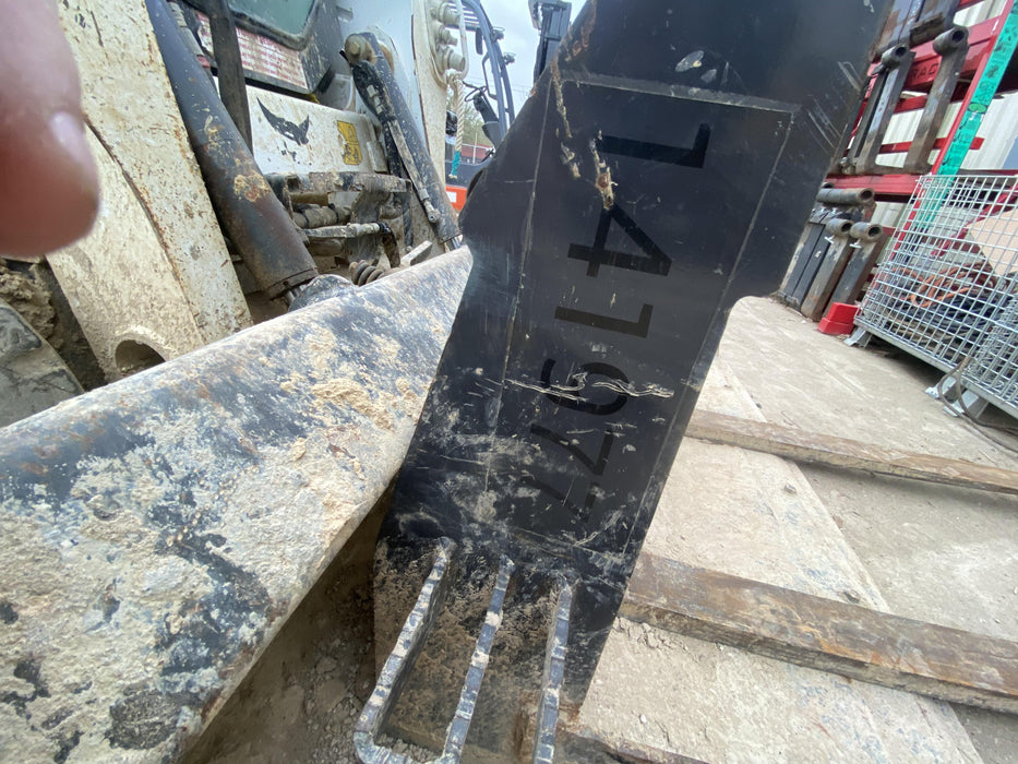 2021 PALADIN 48" Pallet Forks - Paladin