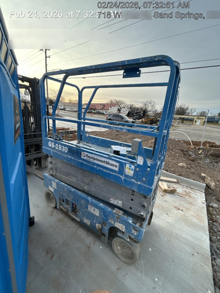 2019 Genie GS-1930 Fixed rails with chain Entry