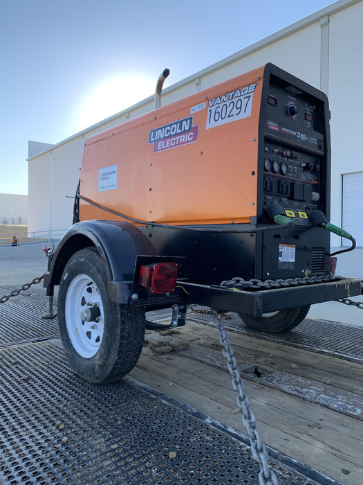 2021 Lincoln Electric Vantage 322 Vantage 322 Ready Pak 3 w/ Decals, ORANGE (includes trailer, cable rack, fender light kit) NO Telematics