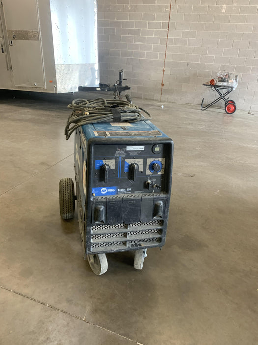 2020 Miller Electric Bobcat 250 907500 BOBCAT 250 (KOHLER), GFCI w/300914 -RUNNING W/NVR FLAT G/LP BC/TB