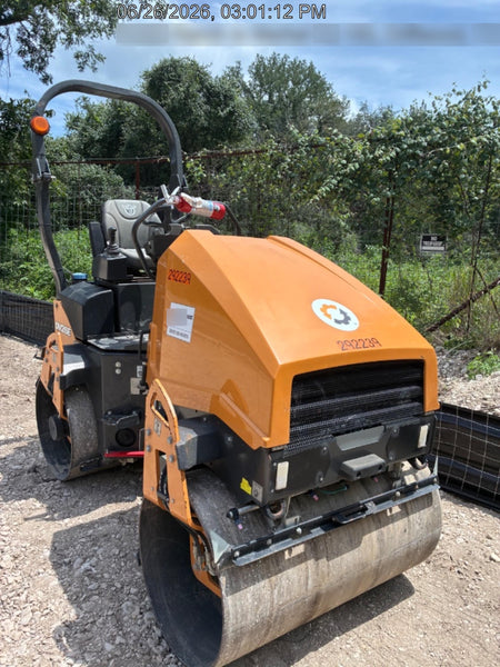 2023 CASE DV26CD