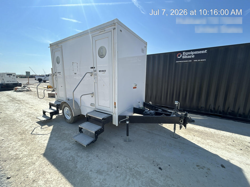 2025 PORTABLE RESTROOM TRAILER RRAV965412
