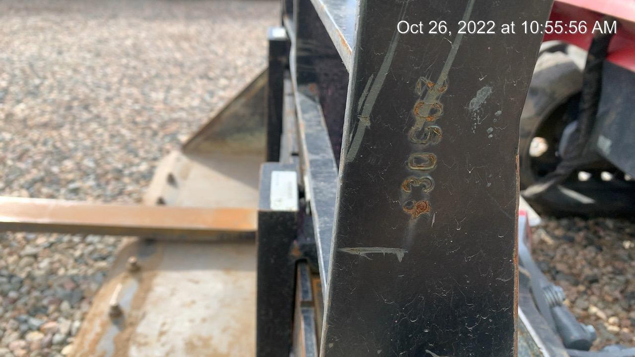 2022 ARROW MATERIAL HANDLING 60" Pallet Forks - Arrow