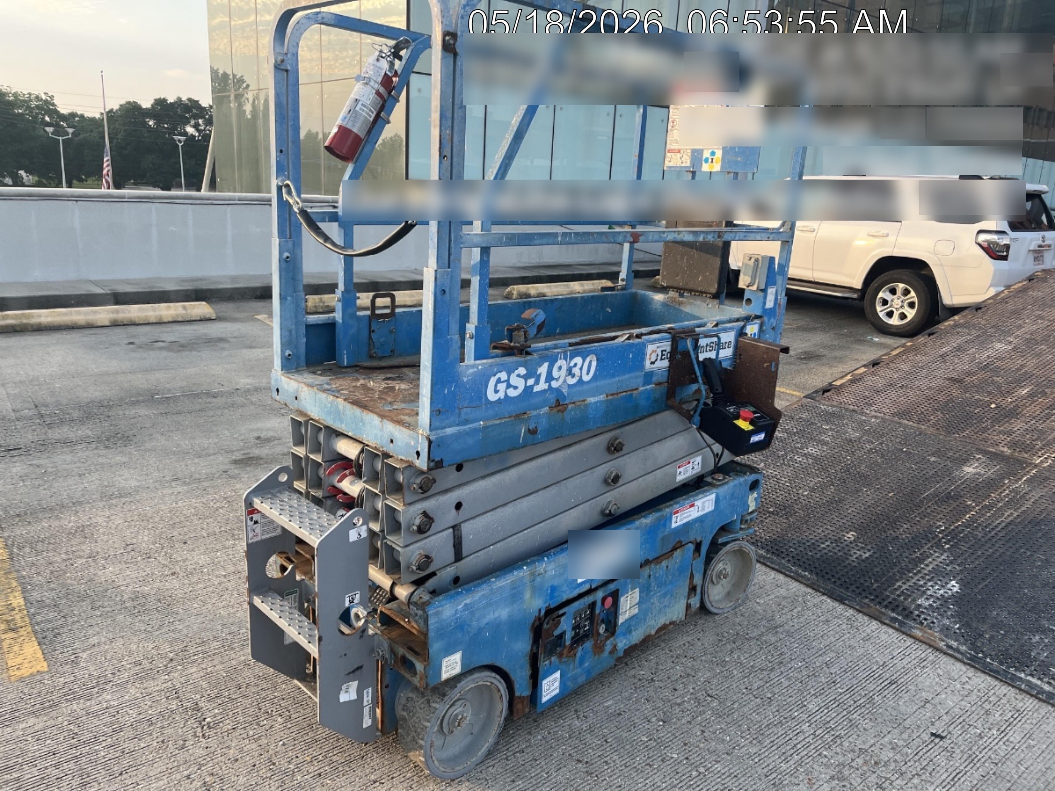 2019 Genie GS-1930 Fixed Rails with Chain Entry