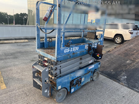 2019 Genie GS-1930 Fixed Rails with Chain Entry