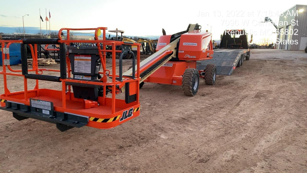 2021 JLG 400S