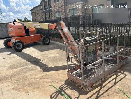 2019 JLG 460SJ