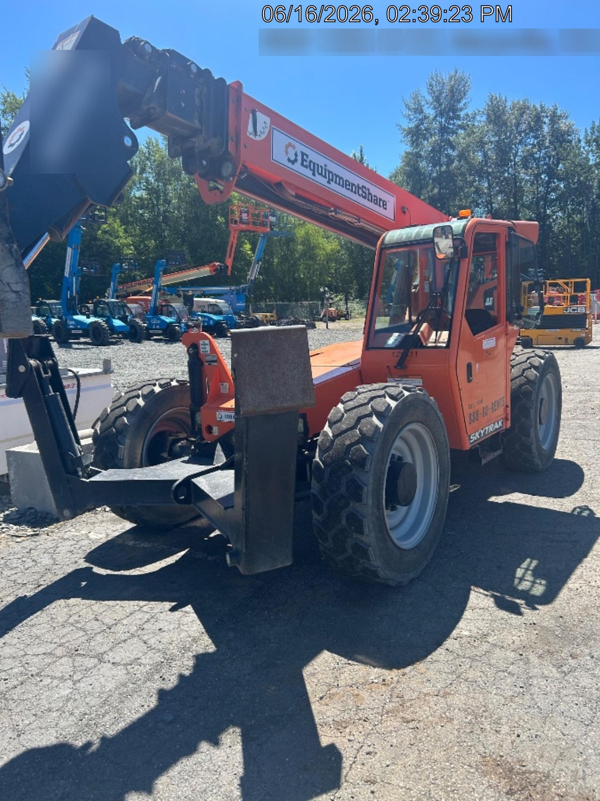 2021 SKYTRAK 10054