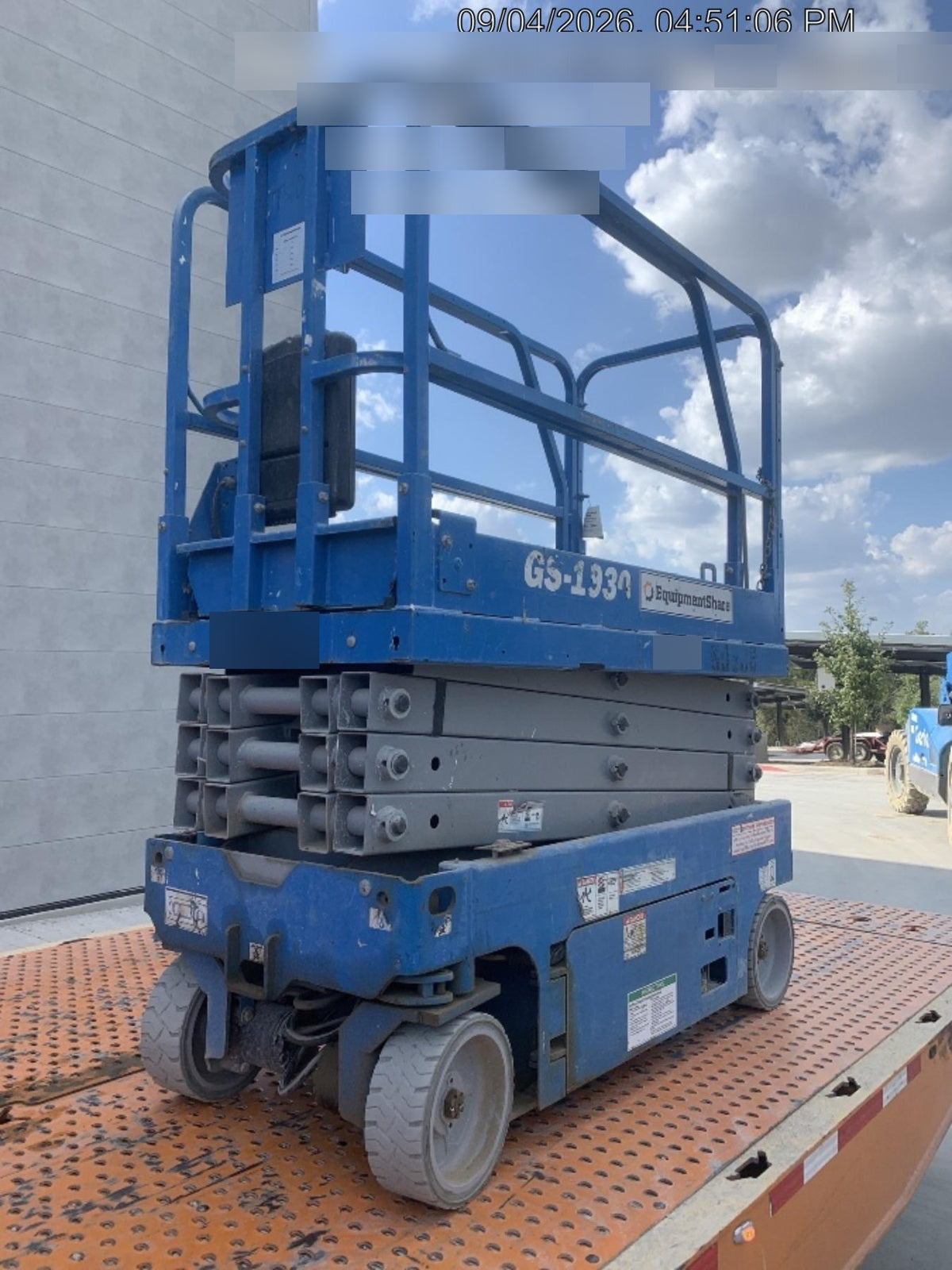 2019 Genie GS-1930 Fixed Rails with Chain Entry