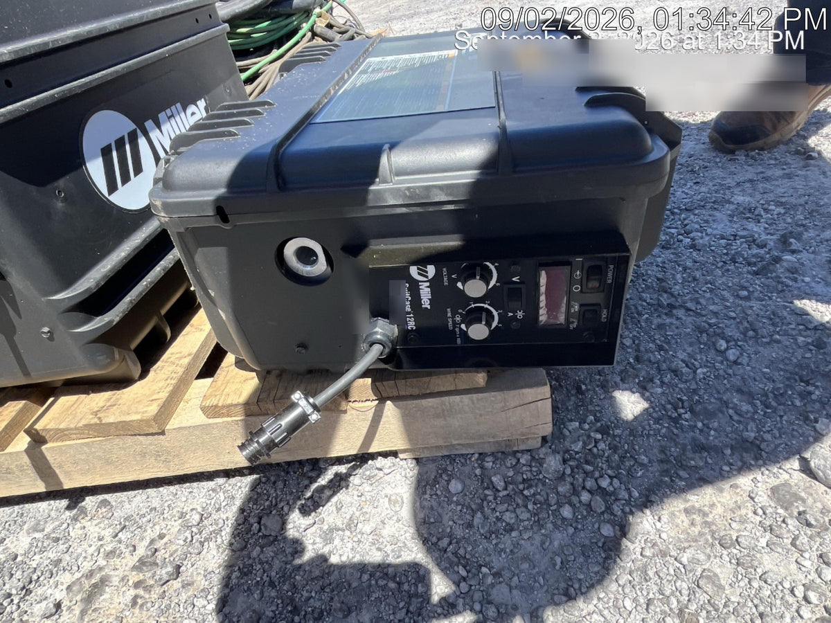 2026 MILLER ELECTRIC SUITCASE 12RC