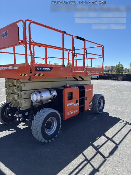 2025 JLG RT4394