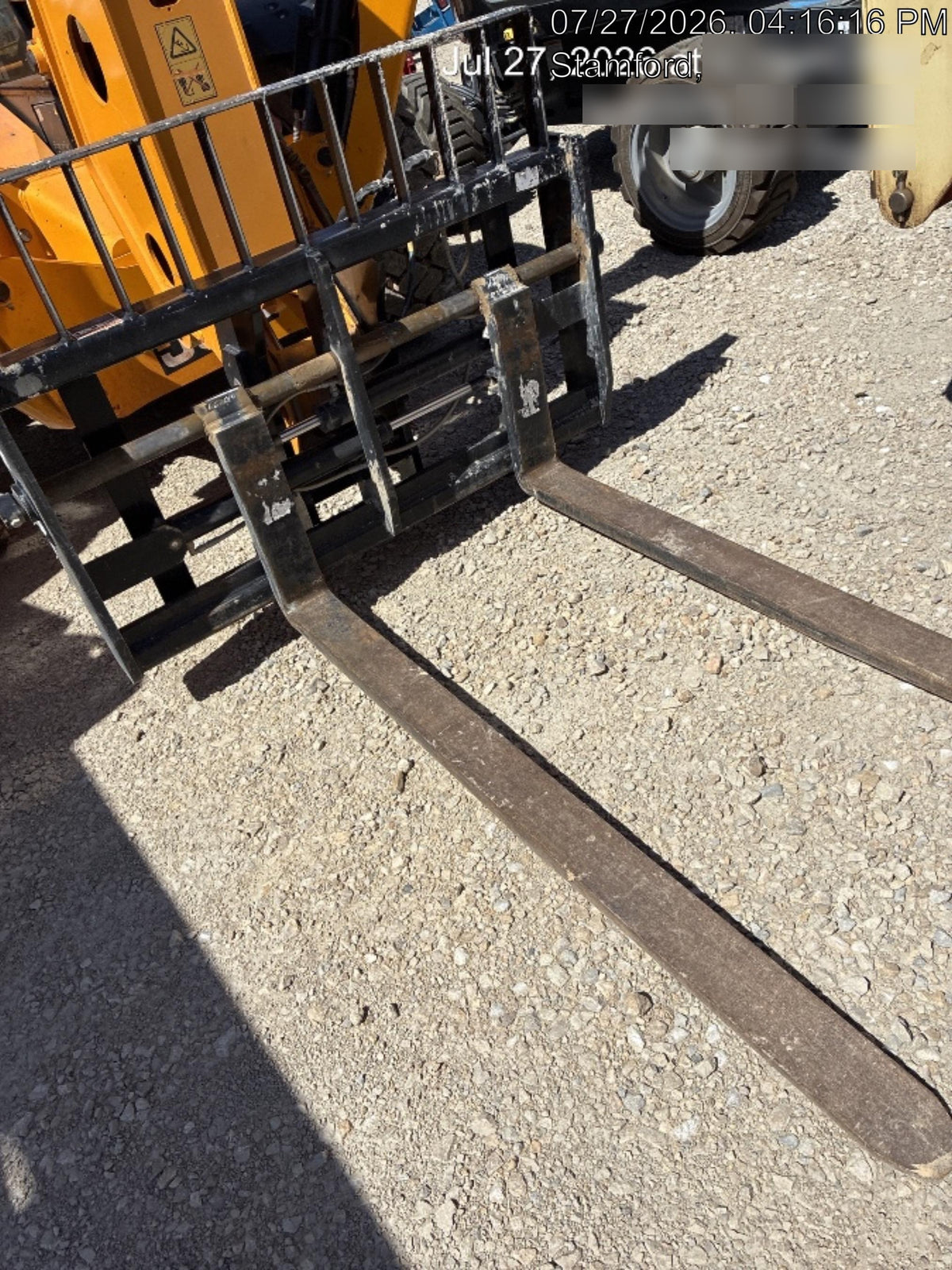 2025 JCB 400/F7377