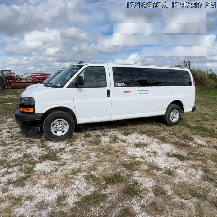 2023 CHEVROLET Express Van - Rental